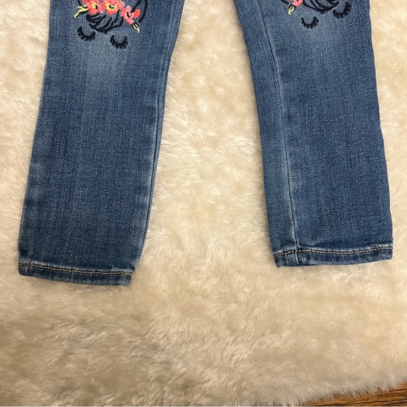 Gap Little Girl Pull On Unicorn Jeggings Medium Wash Denim Jeans Sz 4T - Picture 4 of 7